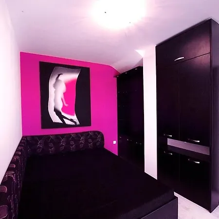 Deluxemaisonettes In Panoramic Roof Complex *