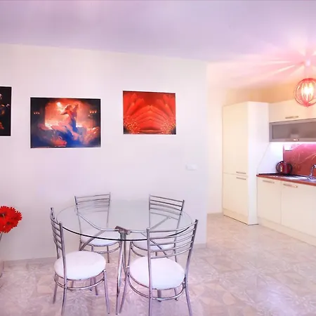 Апартамент Deluxemaisonettes In Panoramic Roof Complex Балчик