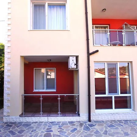 Deluxemaisonettes In Panoramic Roof Complex *