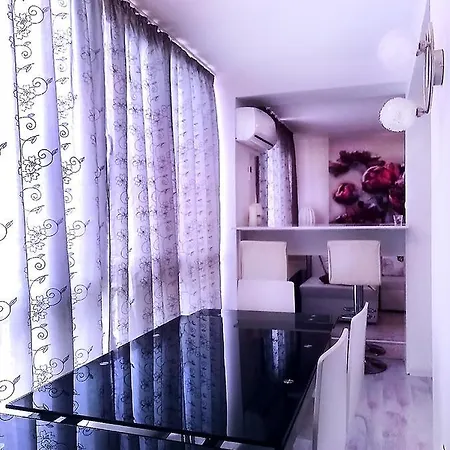 Deluxemaisonettes In Panoramic Roof Complex * Балчик