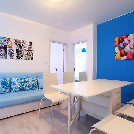 Deluxemaisonettes In Panoramic Roof Complex